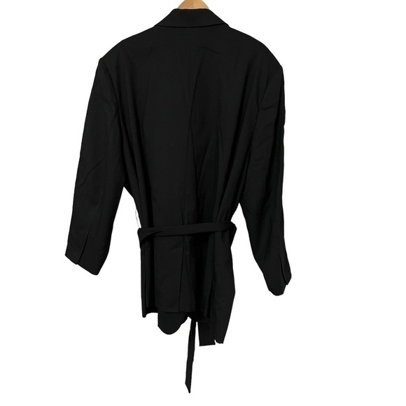 Future Collective Black Belted Blazer Size 4X NWT - Picture 5 of 7